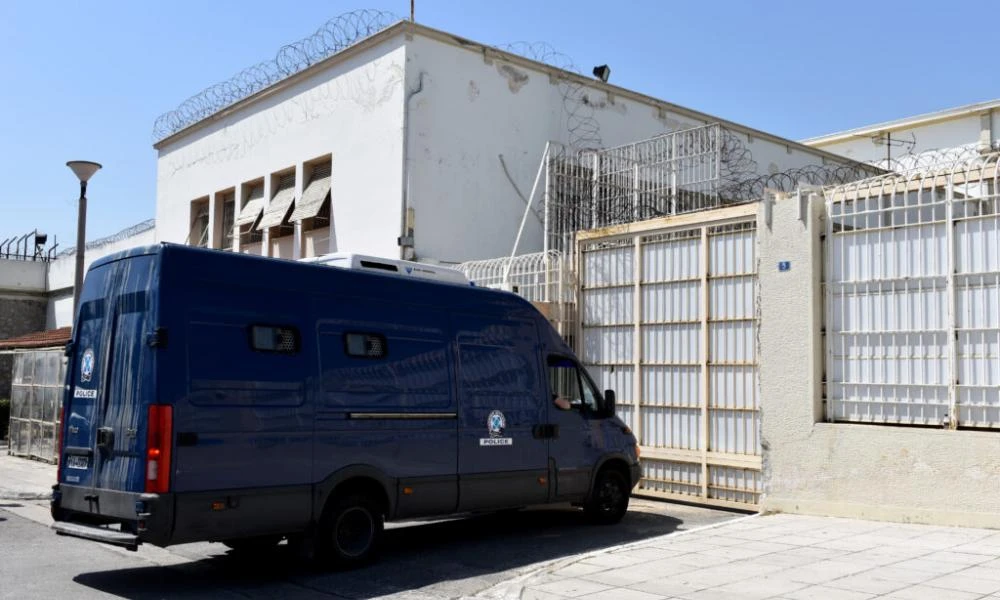 Έφοδος της Δίωξης Ναρκωτικών στις φυλακές Κορυδαλλού